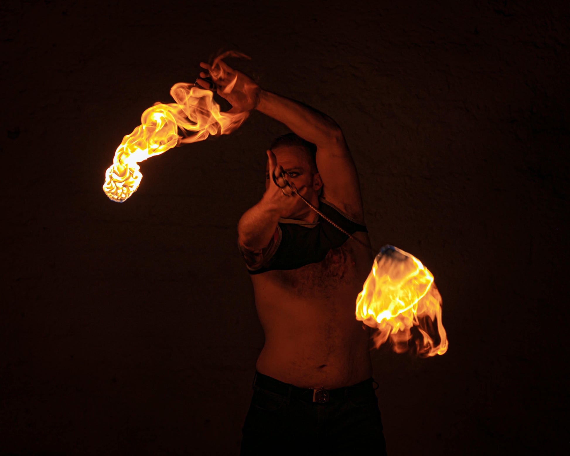 FIRE MECCA Fire Poi Set – 3 Inch Woven Kevlar MoonBlaze Heads – Set of 2 – Custom Length – Twist Link Chain – Flow, Spinning, Circus, Dance Prop – for Festivals & Performances